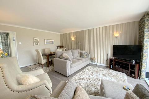 3 bedroom semi-detached house for sale, Hoylake Drive, Immingham