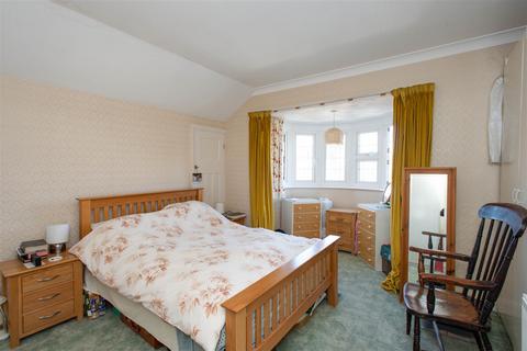 59 Ridgeway Crescent, Orpington, BR6 9QW
