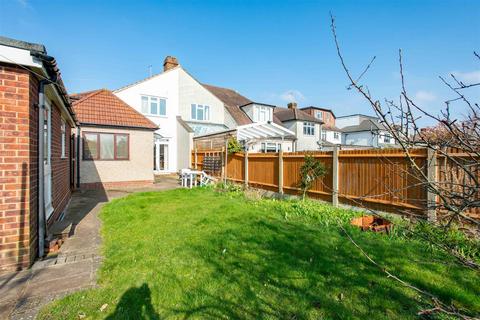 59 Ridgeway Crescent, Orpington, BR6 9QW