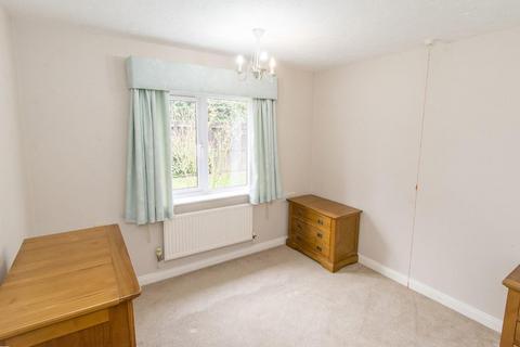 2 bedroom bungalow for sale, Symington Way, Market Harborough