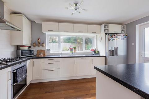 4 bedroom detached house for sale, The Fairway, Maidenhead SL6