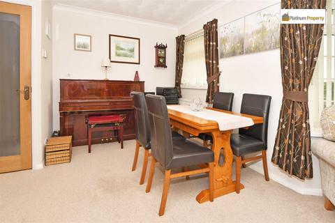 27 Canberra Crescent, Stoke-on-trent, ST3 7RA