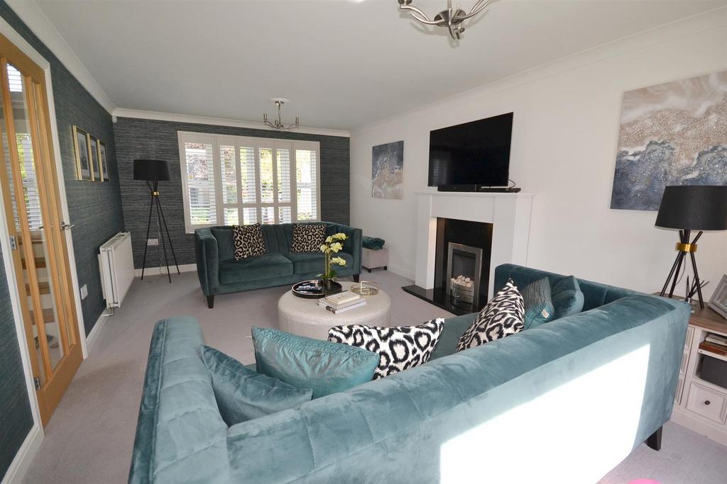 Archers Field, Southwell 4 bed detached house for sale £535,000