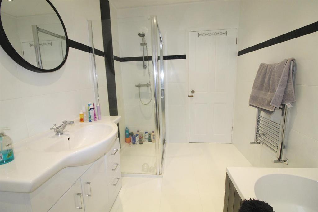 Bathroom Edit.jpg