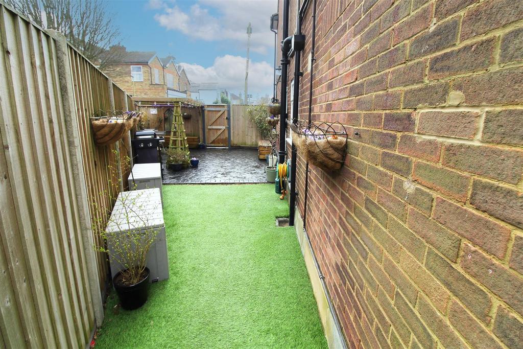 NEW SIDE GARDEN 2.jpg