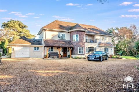 4 bedroom detached house for sale, Lone Pine Drive, West Parley BH22