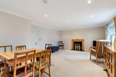 2 bedroom apartment for sale, Margerison House, Ilkley LS29