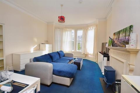1 bedroom flat for sale, Selwyn Road, Eastbourne