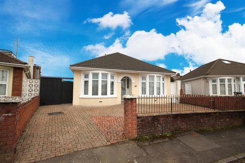 3 bedroom detached bungalow for sale, Heol Wernlas, Whitchurch, Cardiff