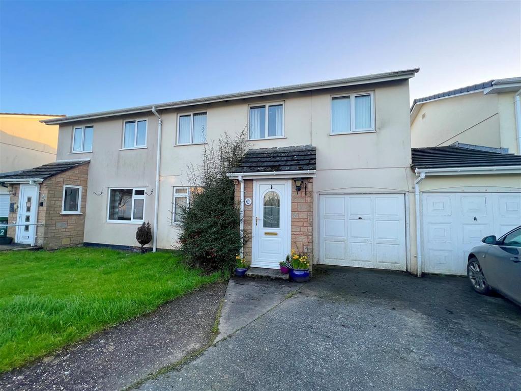 Higher Meadow, High Bickington, Umberleigh 3 bed semidetached house