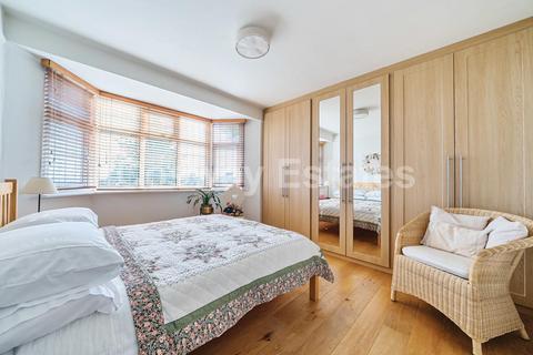 30 Wise Lane, London, NW7 2RE