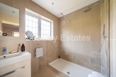 30 Wise Lane, London, NW7 2RE