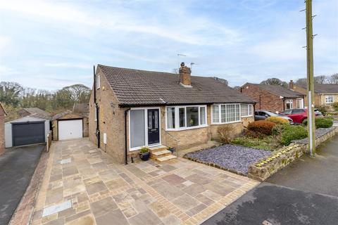 2 bedroom semi-detached bungalow for sale - Crofton Rise, Shadwell, Leeds