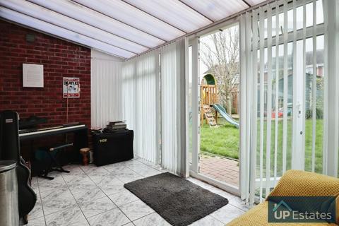 41 Brookshaw Way, Coventry, CV2 2NJ