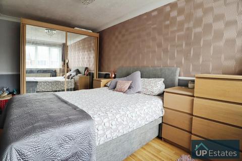 41 Brookshaw Way, Coventry, CV2 2NJ