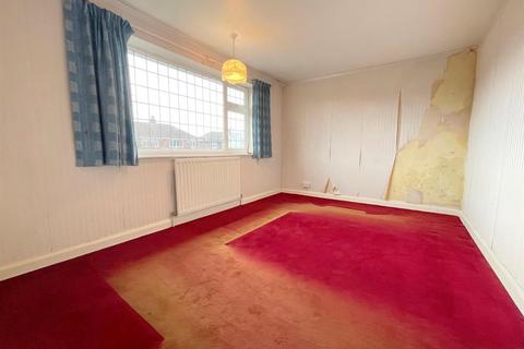 97 Heath Avenue, Werrington, Stoke-on-trent, ST9 0HU