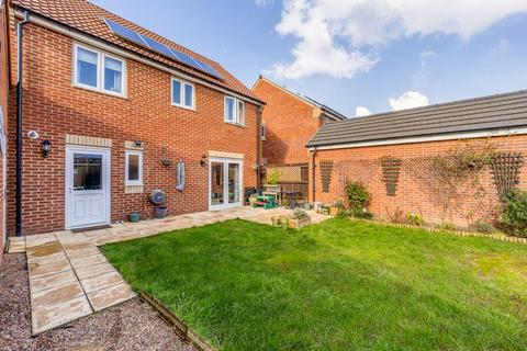 4 bedroom detached house for sale, Atherton Gardens, Pinchbeck