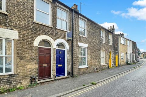 2 bedroom terraced house for sale - Victoria Road, Cambridge CB4