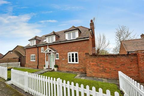 3 bedroom detached house for sale, Polo Way, Chestfield, Whitstable