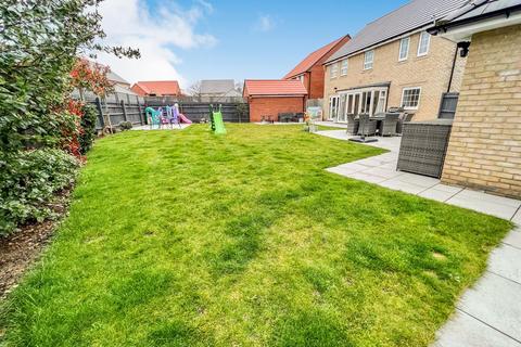 5 Fitzwilliam Road, Burnham-on-crouch, CM0 8GJ