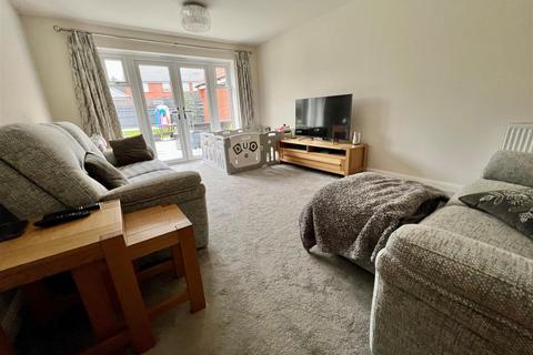 5 Fitzwilliam Road, Burnham-on-crouch, CM0 8GJ
