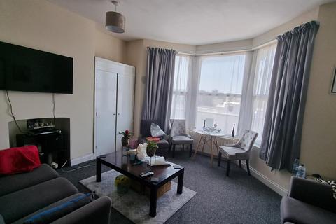 2 bedroom flat to rent - Grosvenor Place, Margate, CT9