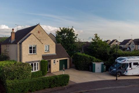 4 bedroom detached house for sale, Perrinsfield, Lechlade