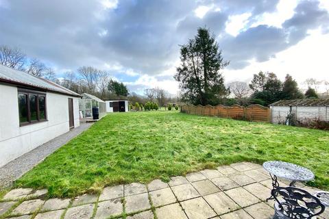 3 bedroom detached bungalow for sale, Llanfallteg