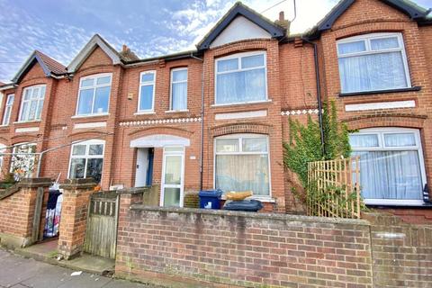 127 Beaconsfield Road, Southall, UB1 1BZ