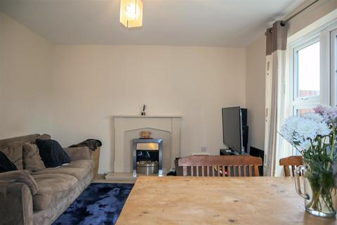 3 bedroom terraced house for sale, Graffham Drive, Oakham LE15