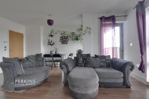 1 bedroom flat for sale, Northolt, UB5