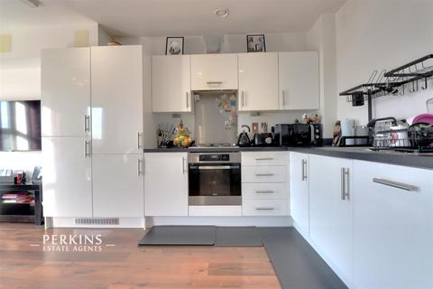 1 bedroom flat for sale, Northolt, UB5