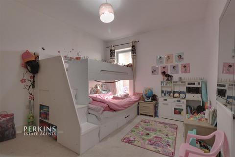 1 bedroom flat for sale, Northolt, UB5