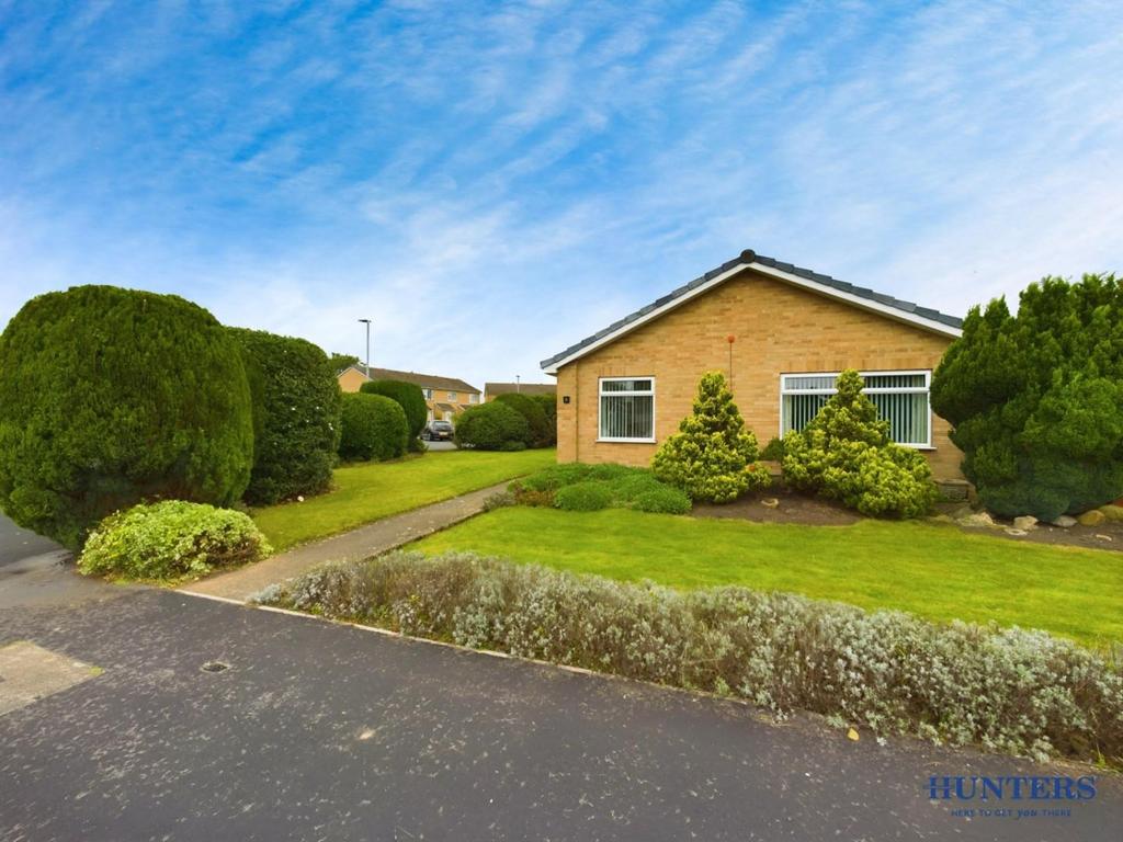 Southfield Road, Pocklington, YO42 2XE 2 bed detached bungalow for sale £300,000