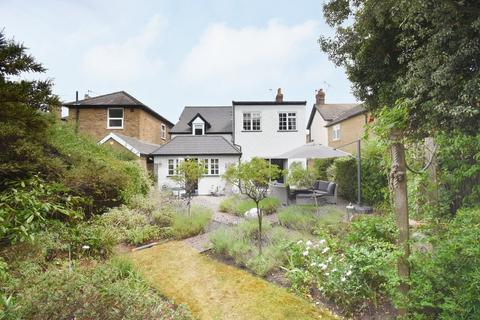 undefined, Albany Road, Hersham, KT12