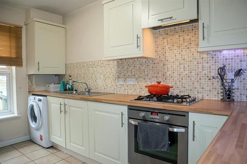 3 bedroom terraced house for sale, Graffham Drive, Oakham LE15