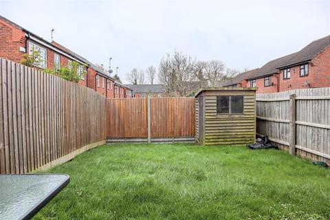 2 Graffham Drive, Oakham, LE15 6DQ
