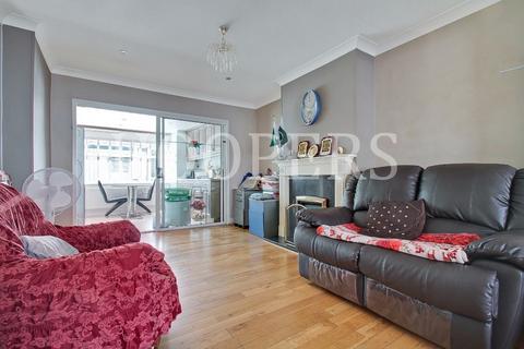 4 bedroom terraced house for sale, Review Road, London, NW2