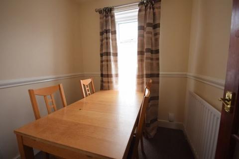 4 bedroom maisonette to rent, Albany Street West, South Shields