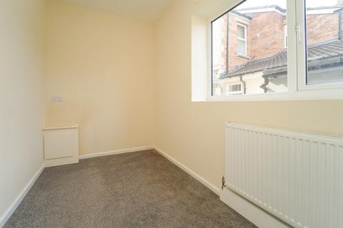 2 bedroom ground floor flat for sale, Locking Road, Weston-Super-Mare, BS23