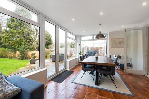 4 bedroom detached house for sale - Dovehouse Lane, Solihull