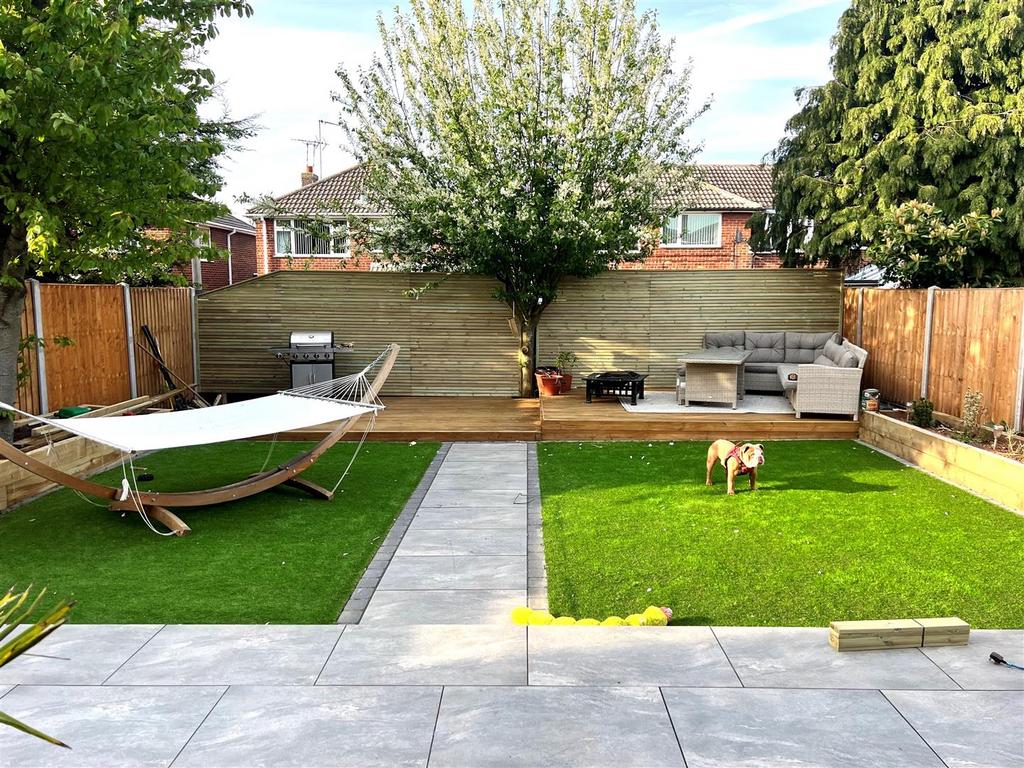 Garden 1.jpg