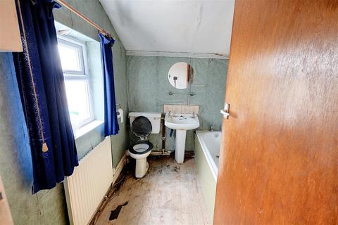 74 Godfrey Street, Netherfield, Nottingham, NG4 2JG