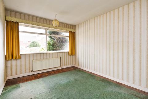 2 bedroom semi-detached bungalow for sale - 31 Bull Meadow Lane, Wombourne, Wolverhampton