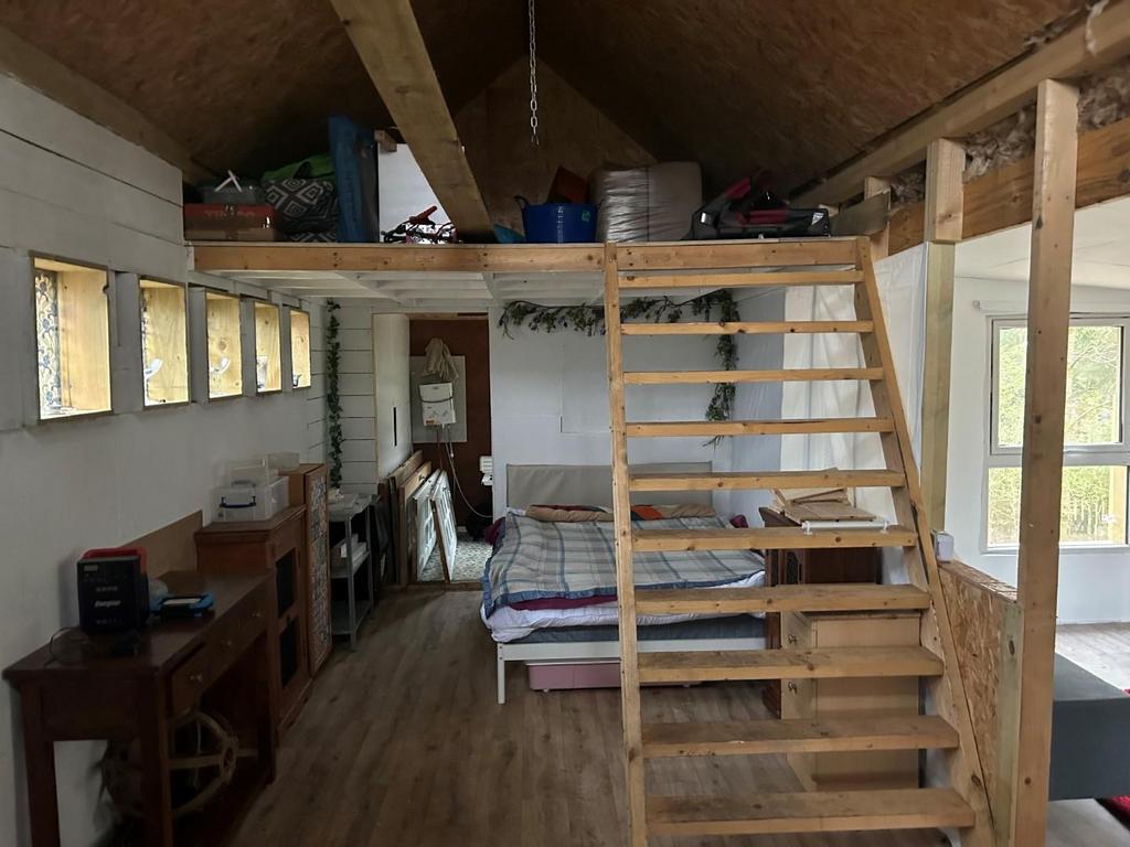 Bedroom.jpg