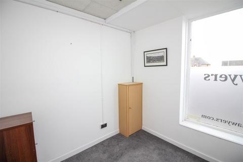 Flat for sale, Kenilworth Avenue, Hawick