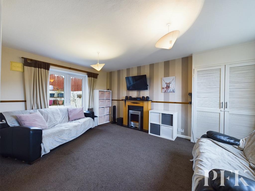 Castle Drive, Penrith CA11 3 bed semidetached house for sale £180,000
