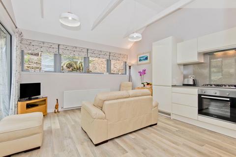 3 bedroom terraced house for sale, George Street, Cellardyke, Anstruther, KY10