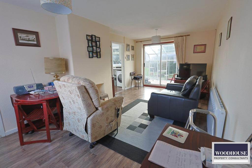 Chadwell Avenue, Cheshunt EN8 3 bed terraced house for sale £360,000