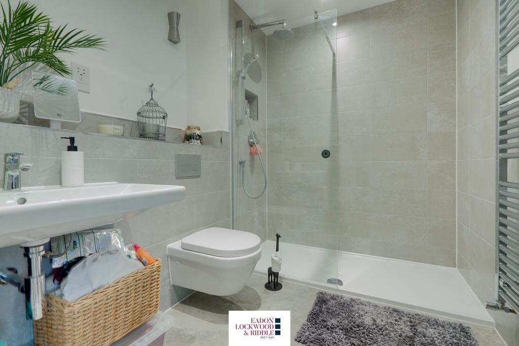 Bedroom 2- Ensuite.